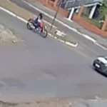 Acidente entre carro e motocicleta termina com impasse sobre responsabilidade em Cacoal