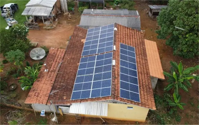 Luizinho Goebel garante recurso para usina de energia solar que beneficia agricultores familiares de Vilhena